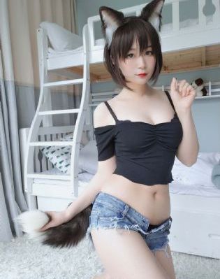 与爱同居第一季完整版在线观看_高清免费观看