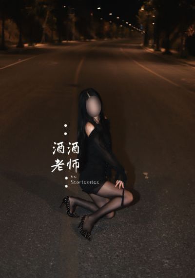 被三个老头吃奶到高潮视频_蓝光版中文字幕包