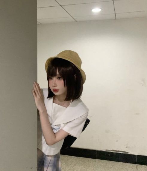 小妖精抬起臀嗯啊喷水h视频_超清高清免费观看